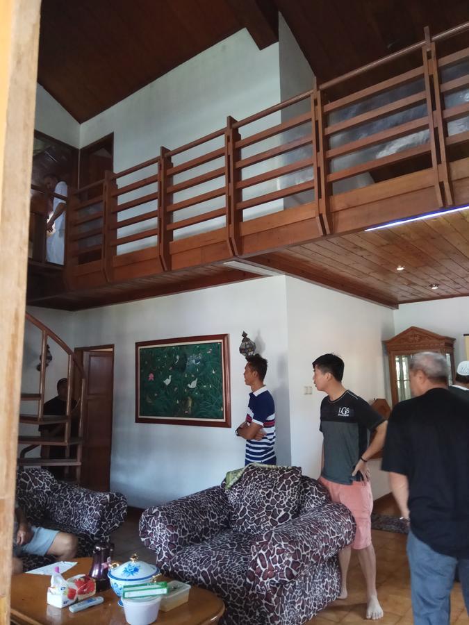 Vila Kota Bunga Private Pool Puncak Bagian luar foto