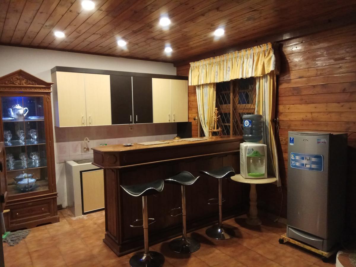 Vila Kota Bunga Private Pool Puncak Bagian luar foto