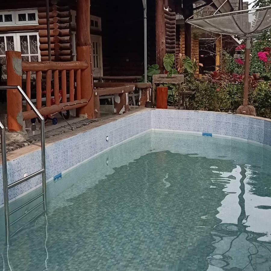 Vila Kota Bunga Private Pool Puncak Bagian luar foto